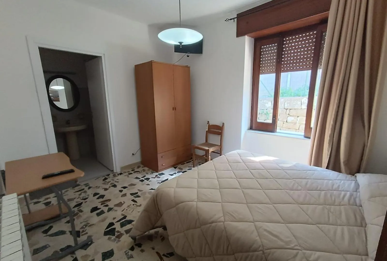 Villatresa Castell'Umberto Италия